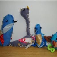 Design and make a 'bird' themed souvenir