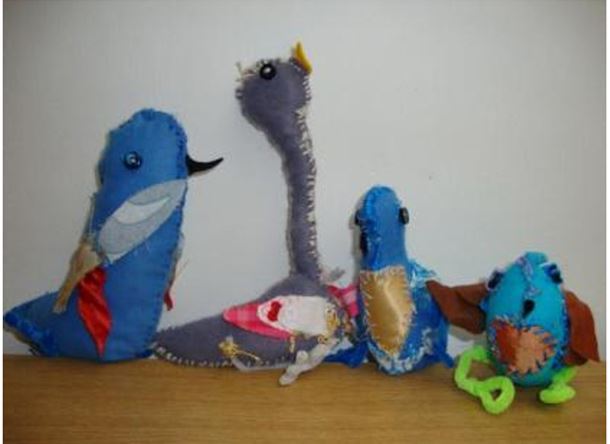 Design and make a 'bird' themed souvenir